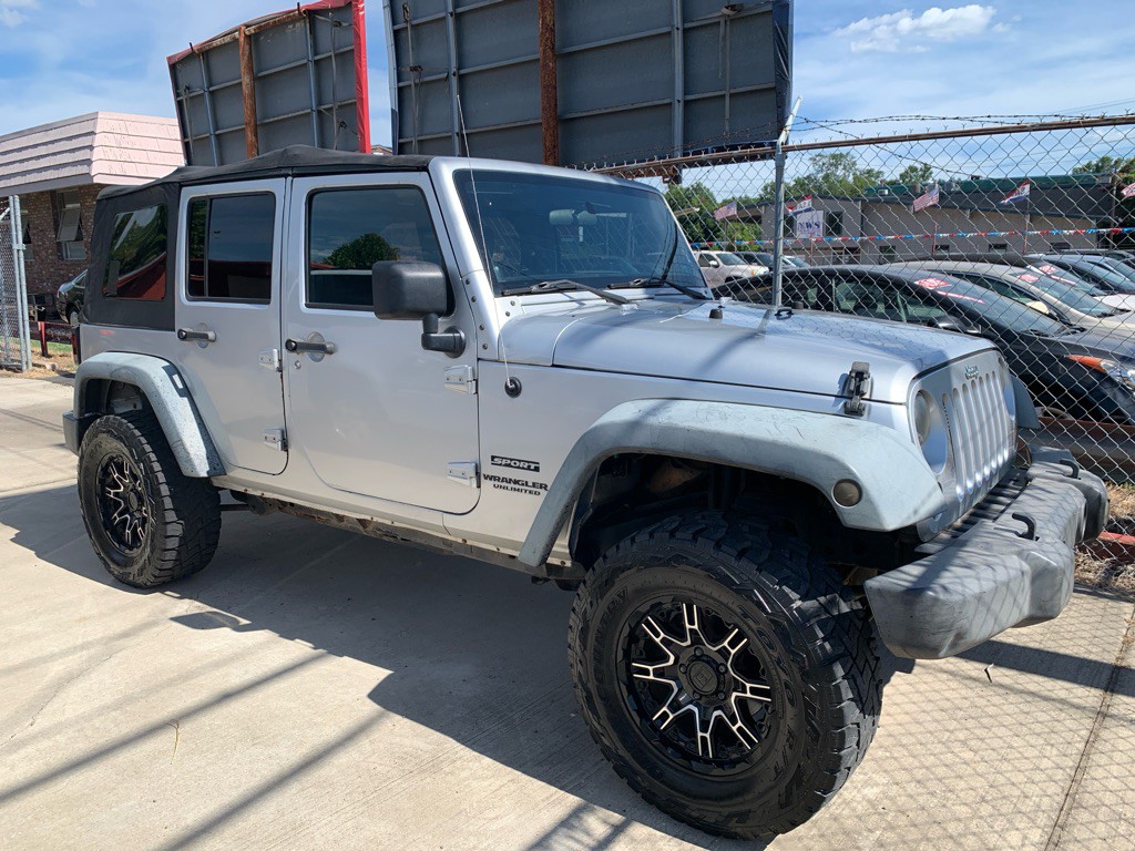2012 Jeep Wrangler Unlimited Image 6