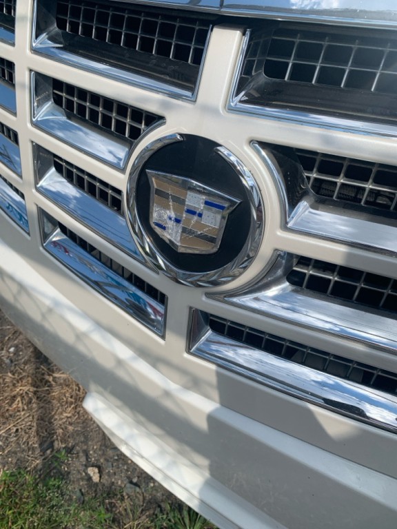 2007 Cadillac Escalade Image 5
