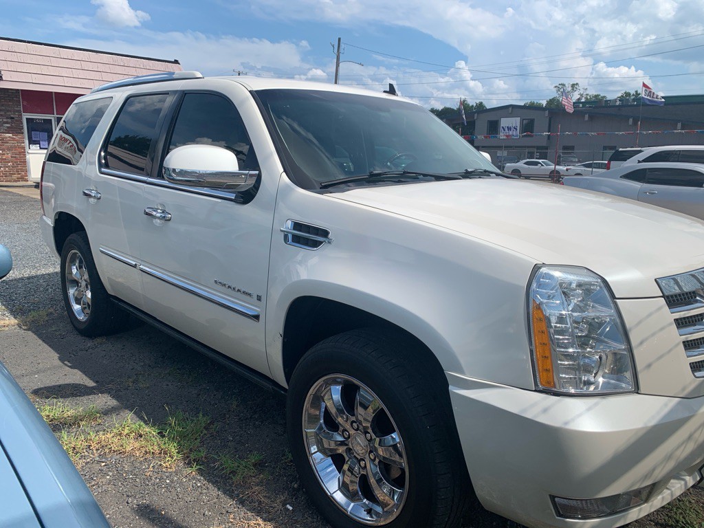 2007 Cadillac Escalade Image 6