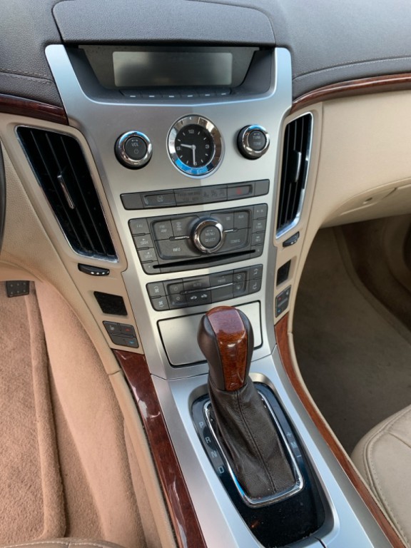 2009 Cadillac CTS Image 6