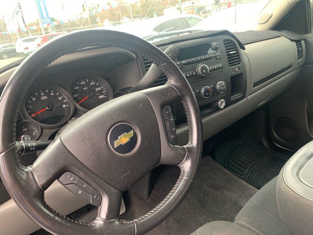 2011 Chevrolet Silverado 1500 Image 8