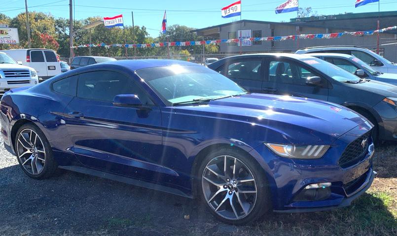 2016 Ford Mustang Image 2