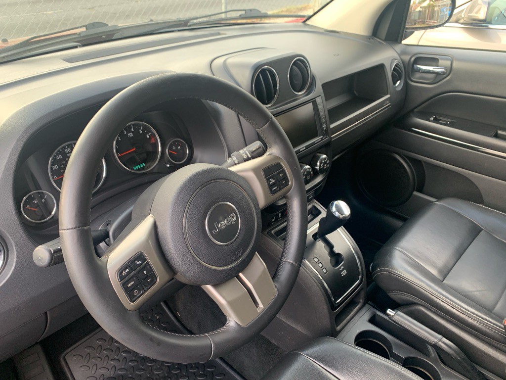 2012 Jeep Compass Image 6