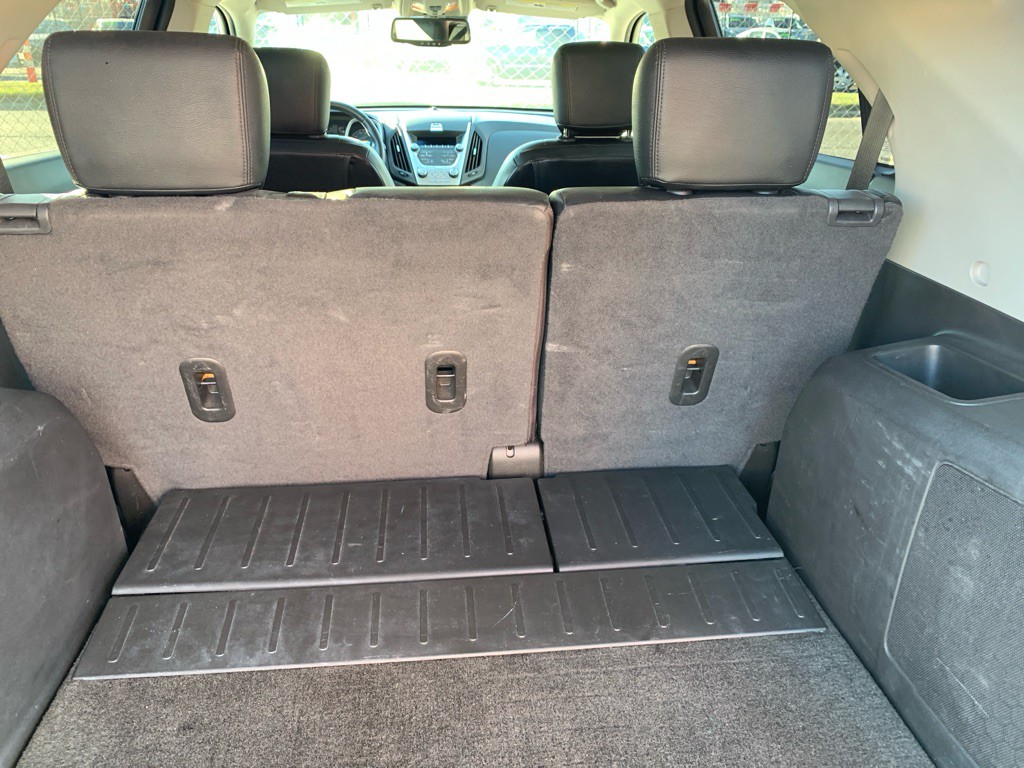 2010 Chevrolet Equinox Image 11