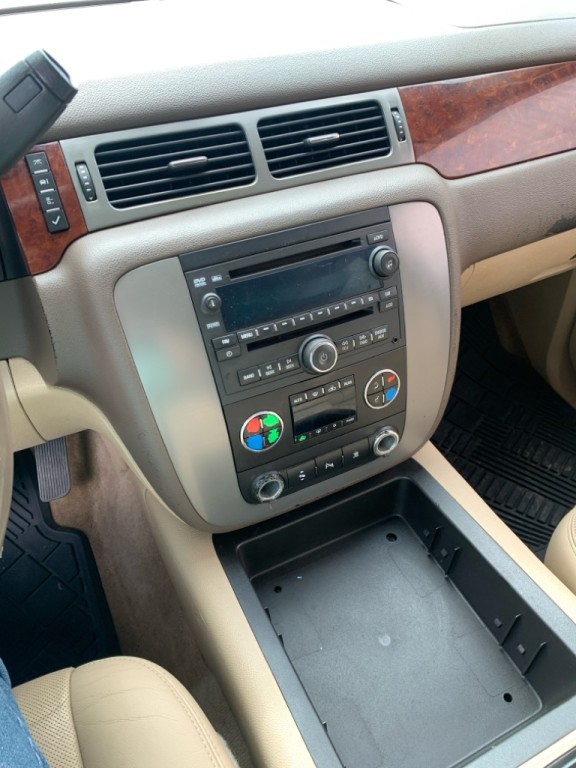 2011 GMC Yukon Image 7