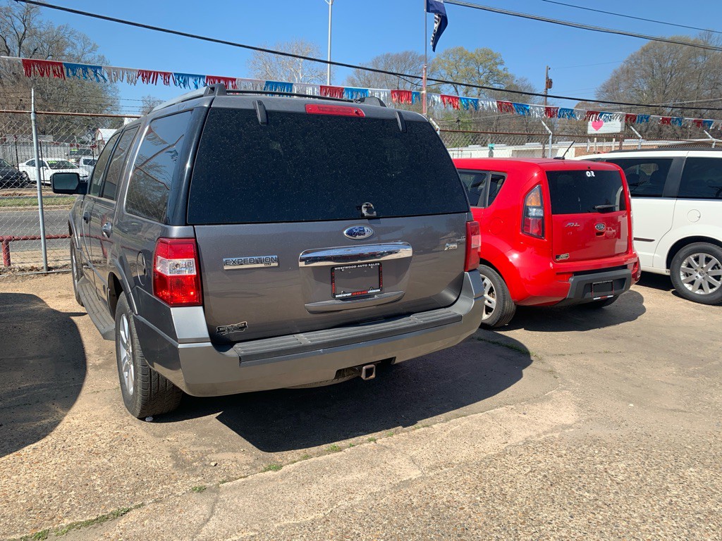 2010 Ford Expedition Image 5