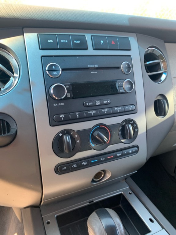 2010 Ford Expedition Image 7