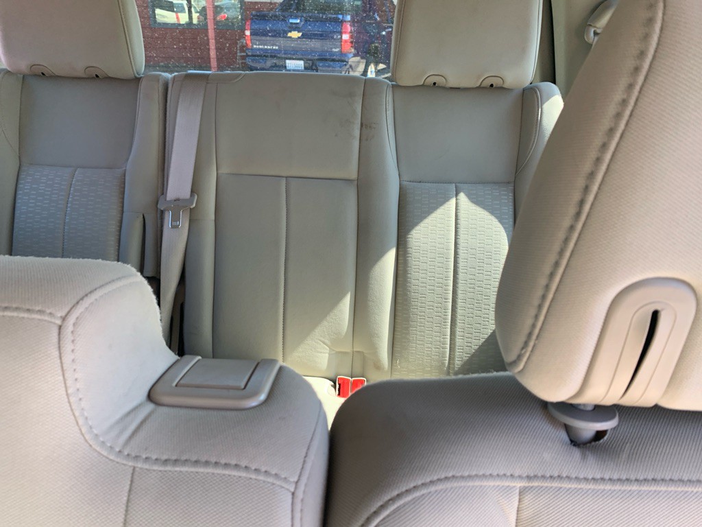 2010 Ford Expedition Image 9