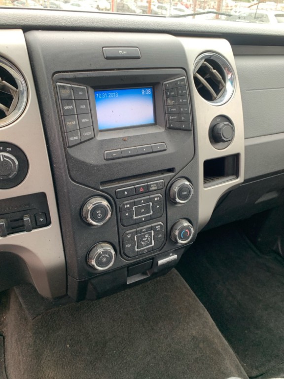 2014 Ford F-150 Image 8