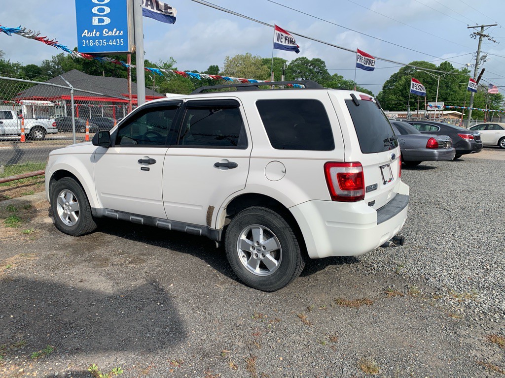 2011 Ford Escape Image 1