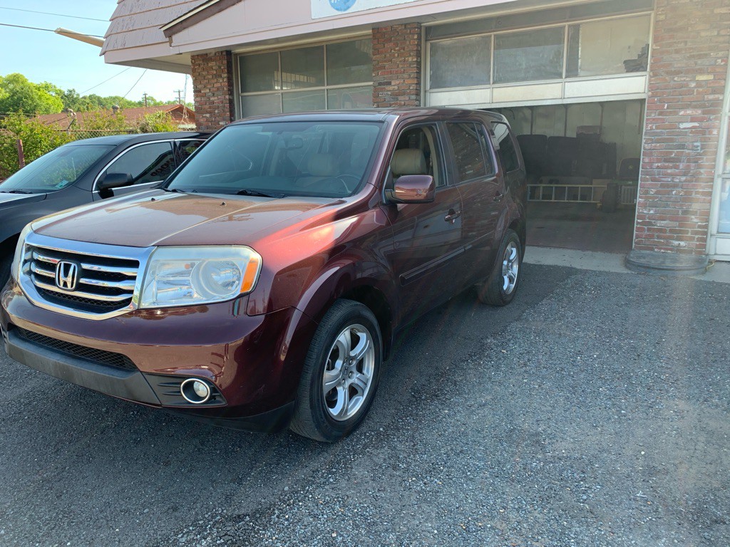 2015 Honda Pilot Image 1