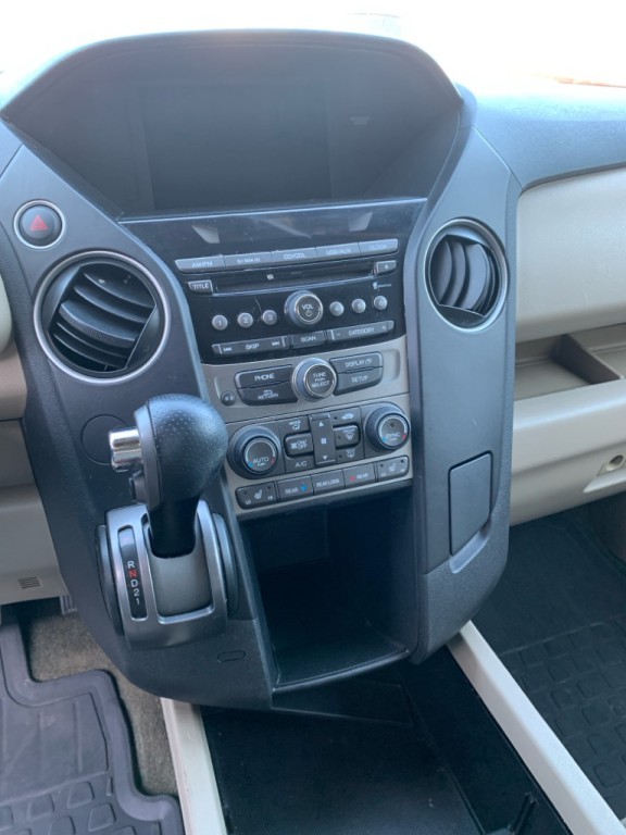 2015 Honda Pilot Image 8