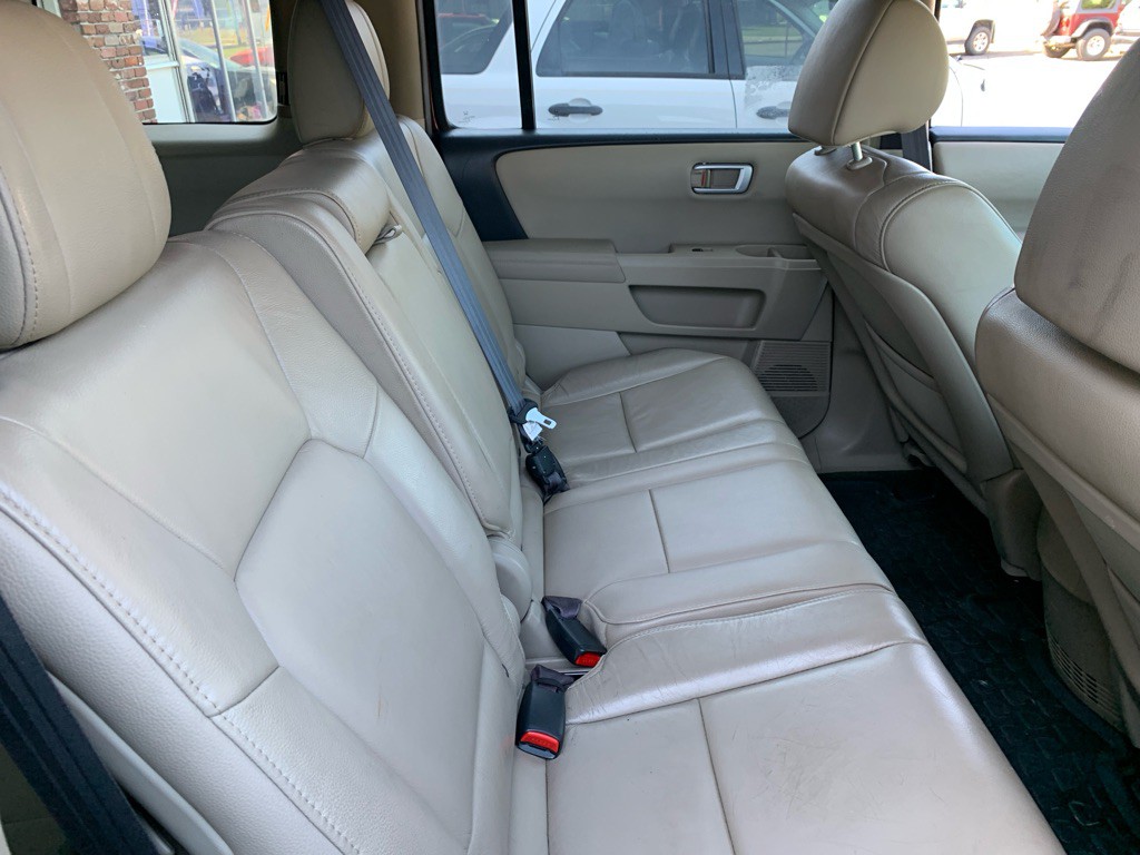 2015 Honda Pilot Image 11
