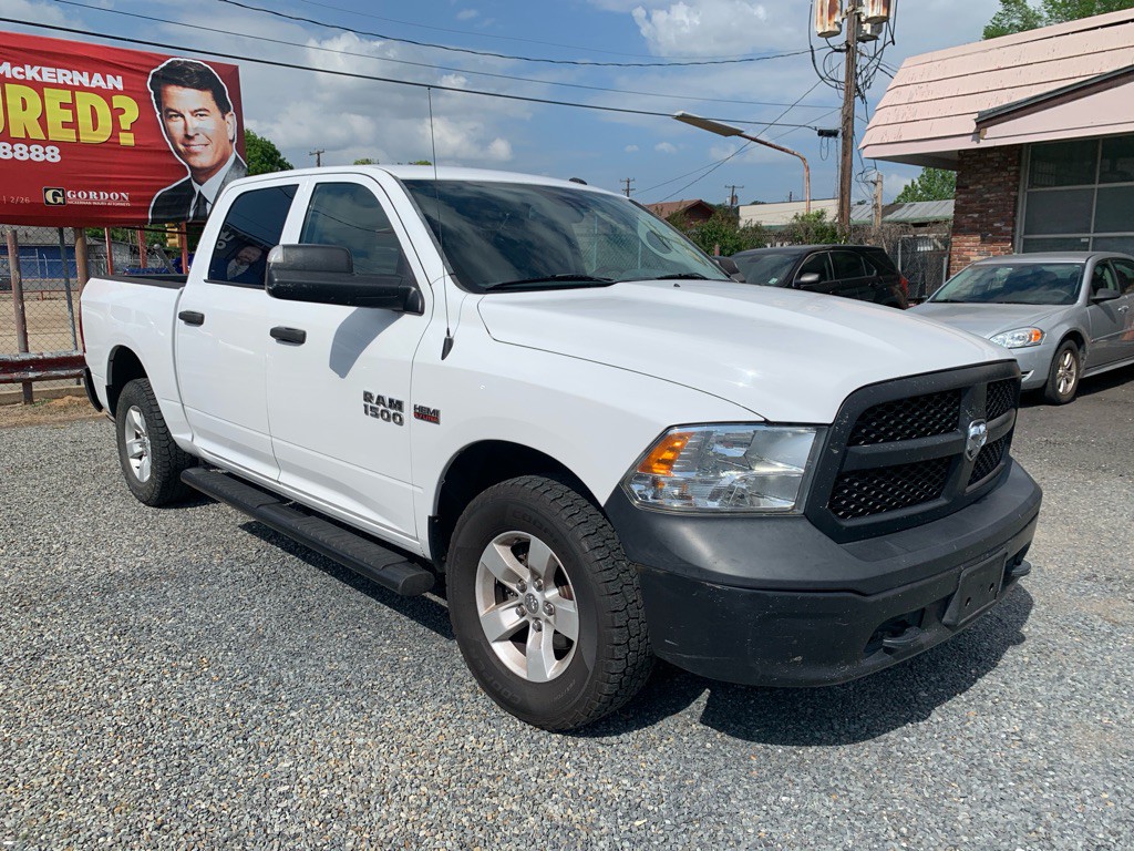 2016 RAM 1500 Image 3
