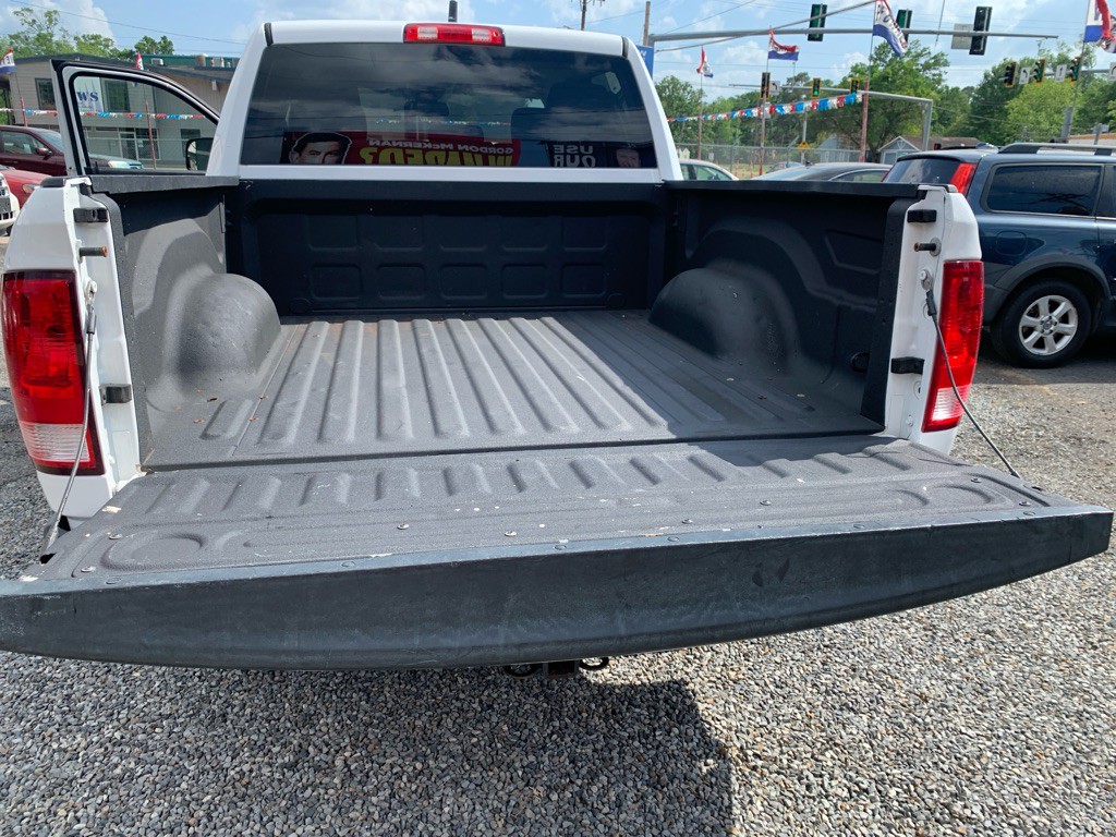 2016 RAM 1500 Image 13