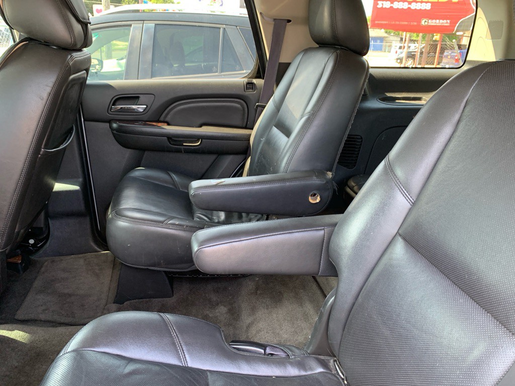 2012 GMC Yukon Image 9
