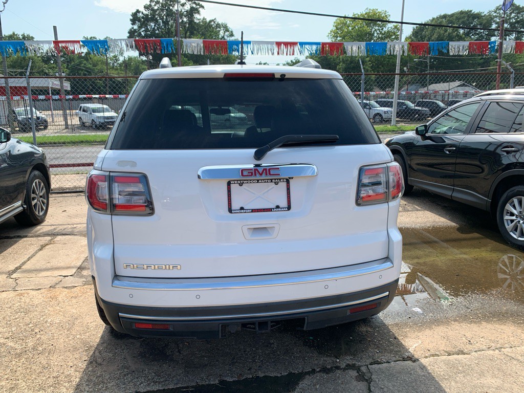 2016 GMC Acadia Image 4