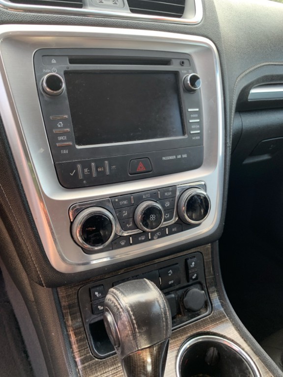 2016 GMC Acadia Image 7