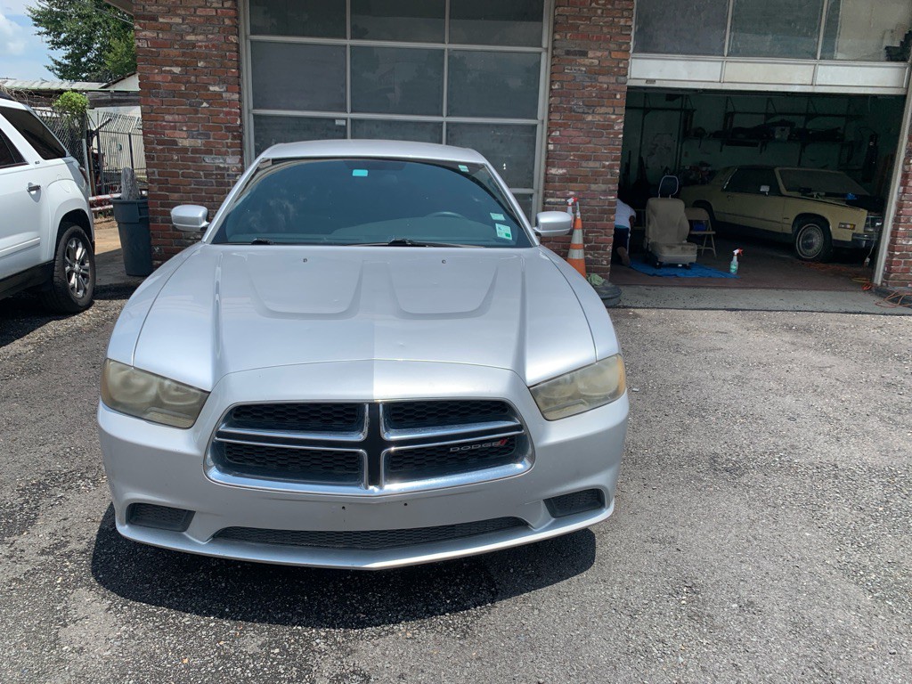 2012 Dodge Charger Image 2