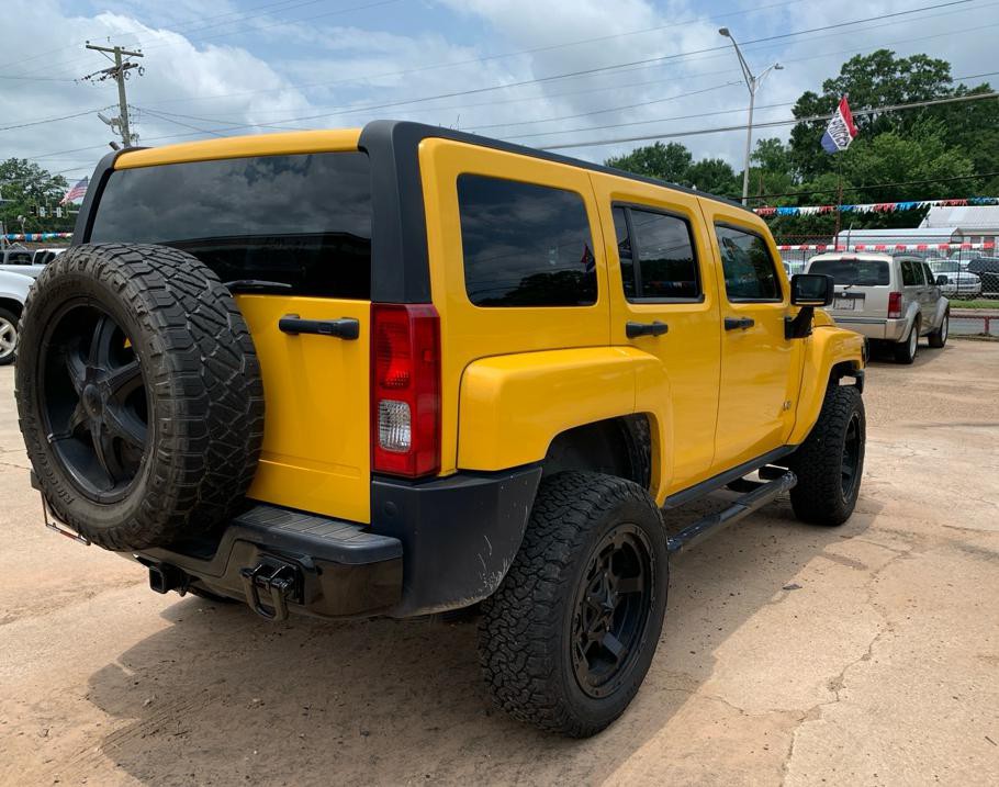 2007 HUMMER H3 Image 4