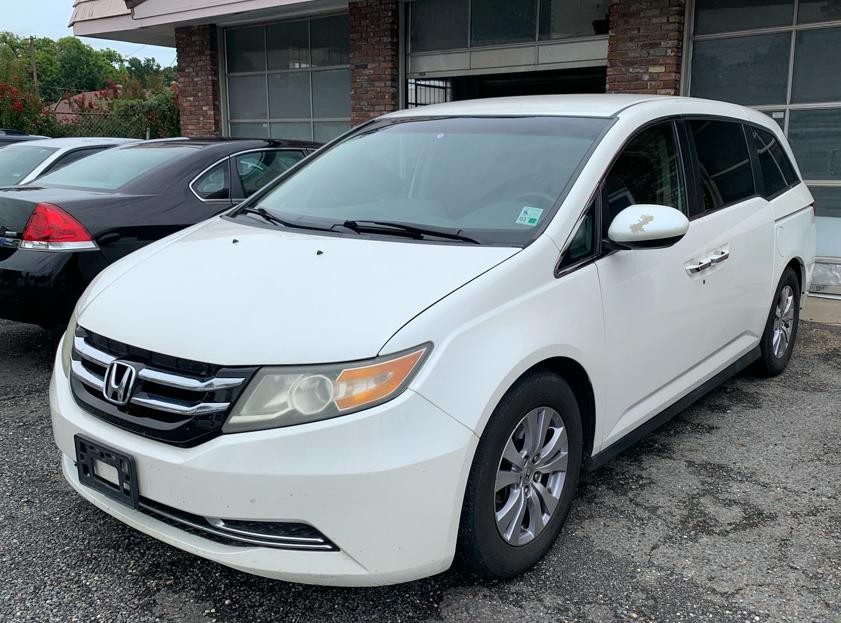2015 Honda Odyssey Image 3