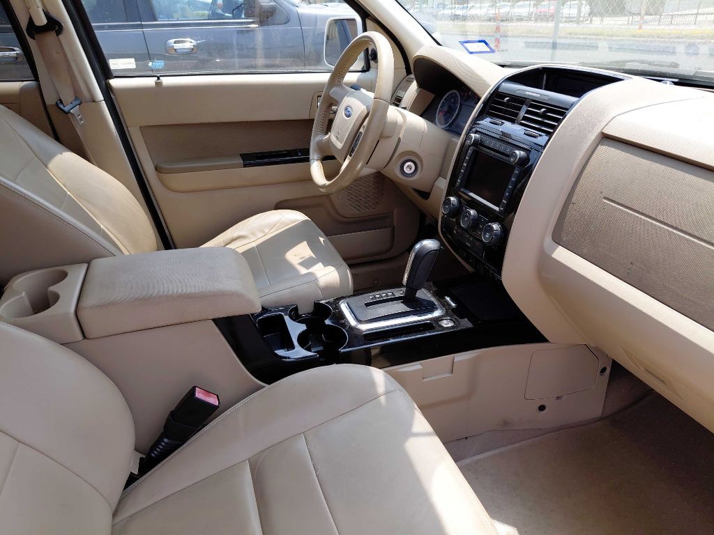 2010 Ford Escape Image 9