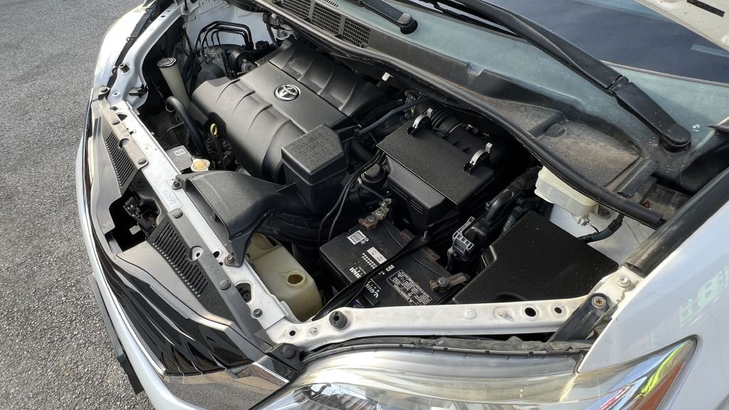 2015 Toyota Sienna Image 38