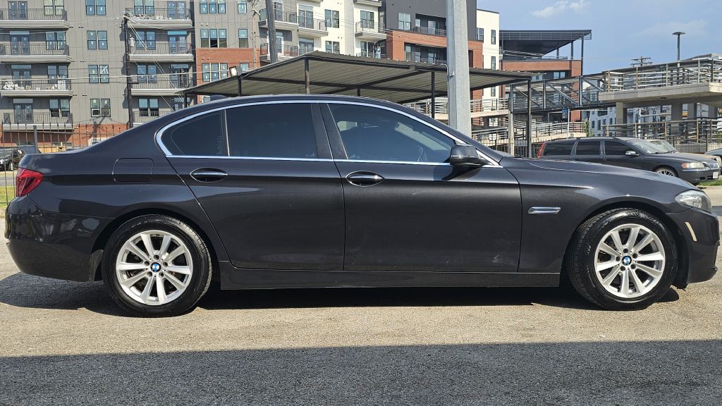 2015 BMW 5 Series Image 7