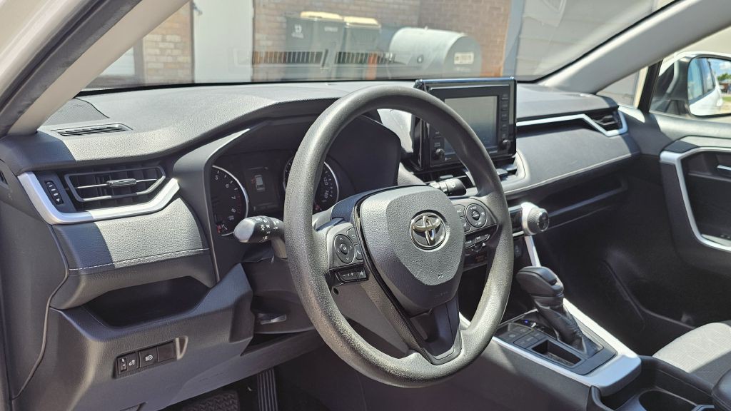 2021 Toyota Rav4 Image 8
