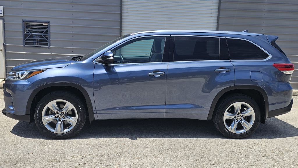 2019 Toyota Highlander Image 7