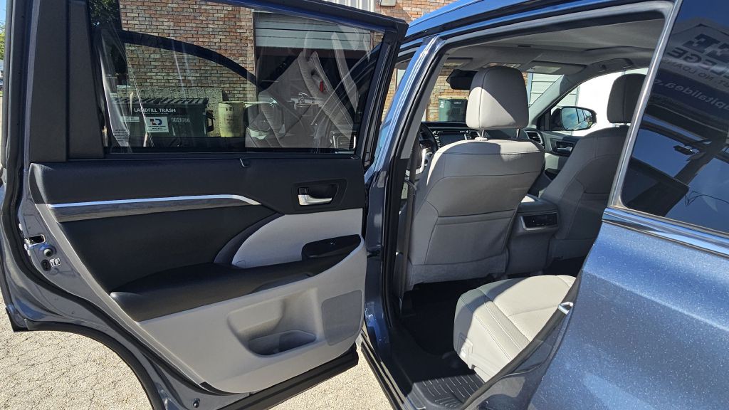 2019 Toyota Highlander Image 11