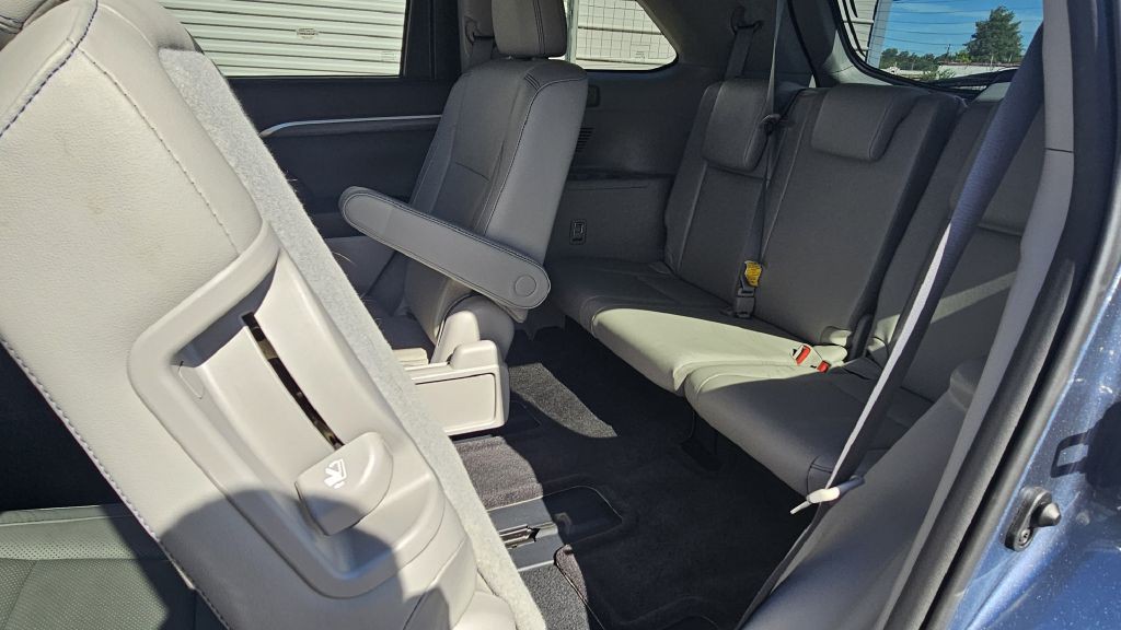 2019 Toyota Highlander Image 13