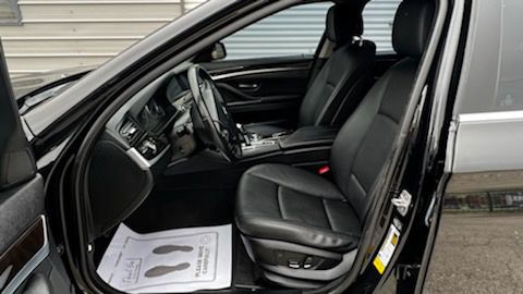 2013 BMW 5 Series Image 7