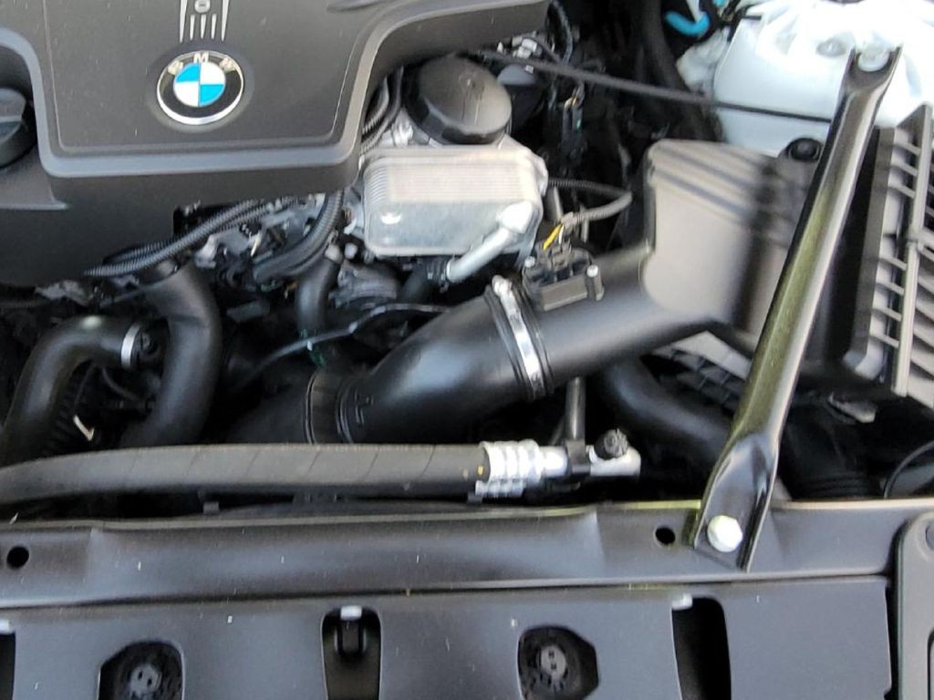 2016 BMW 5 Series Image 13