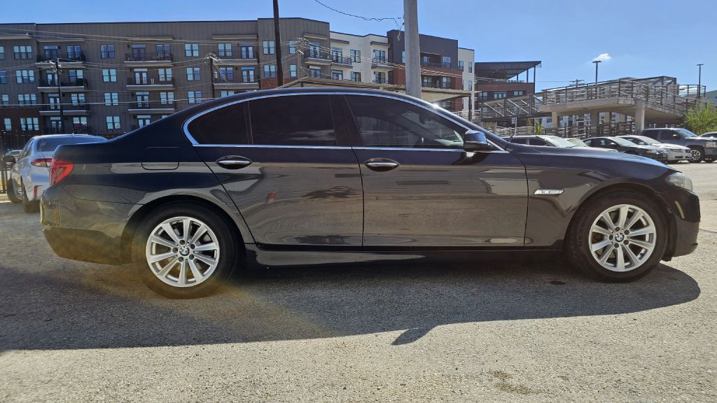 2015 BMW 5 Series Image 4