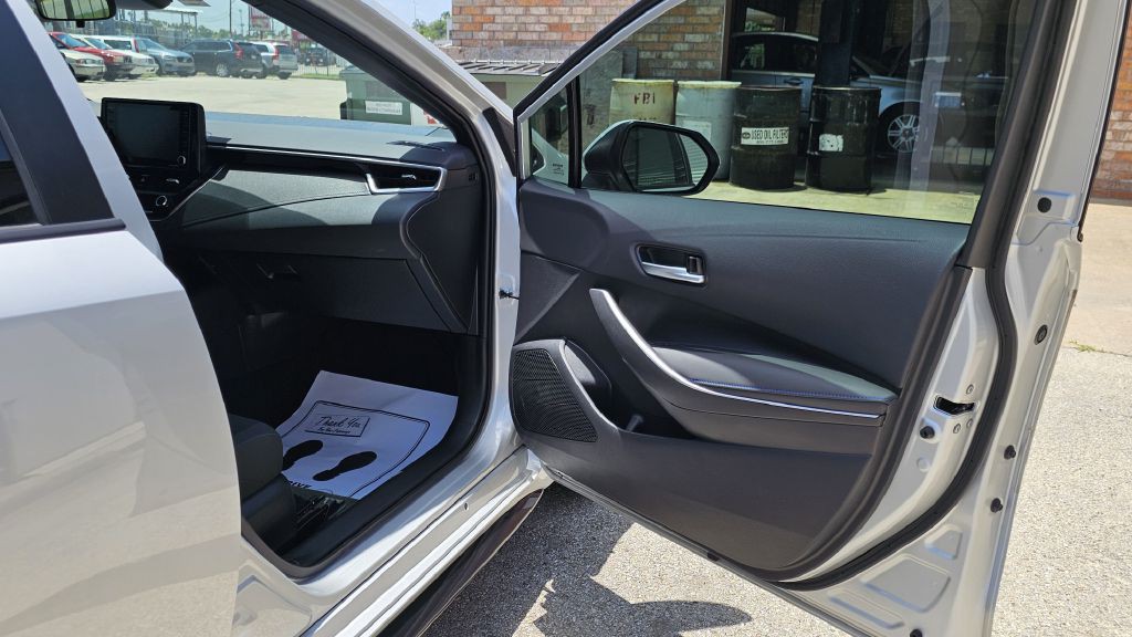 2022 Toyota Corolla Image 8