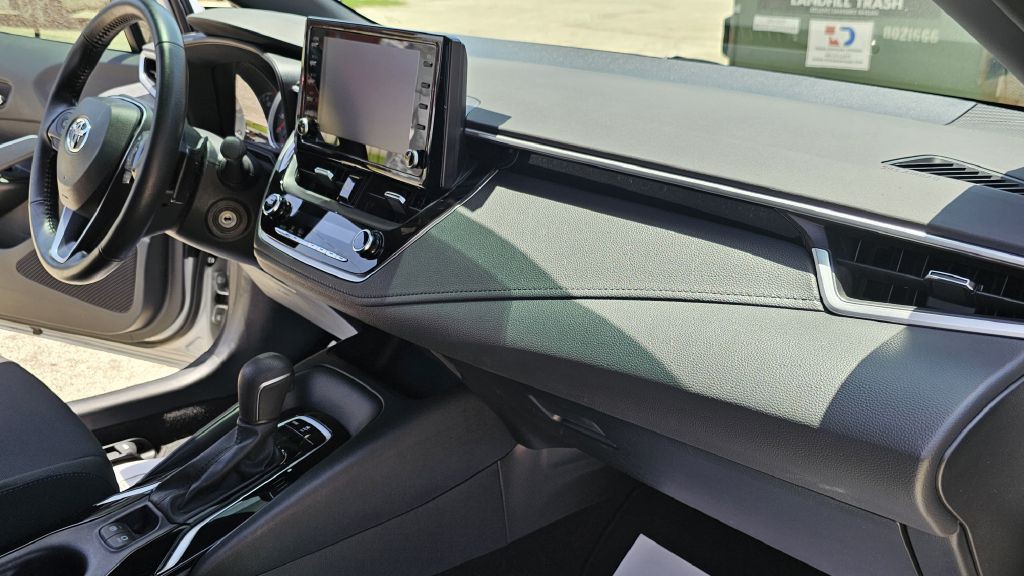 2022 Toyota Corolla Image 16