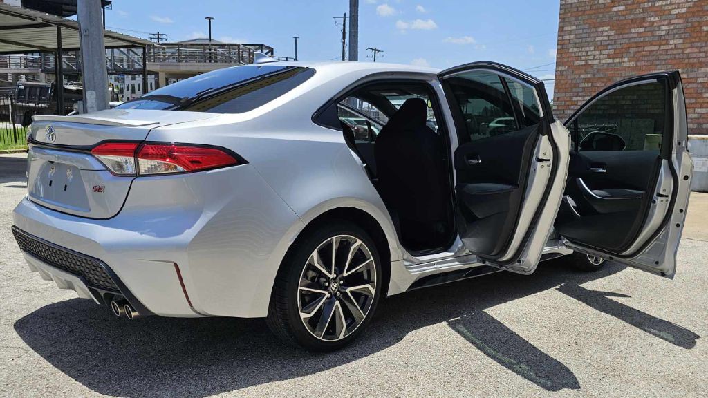 2022 Toyota Corolla Image 17