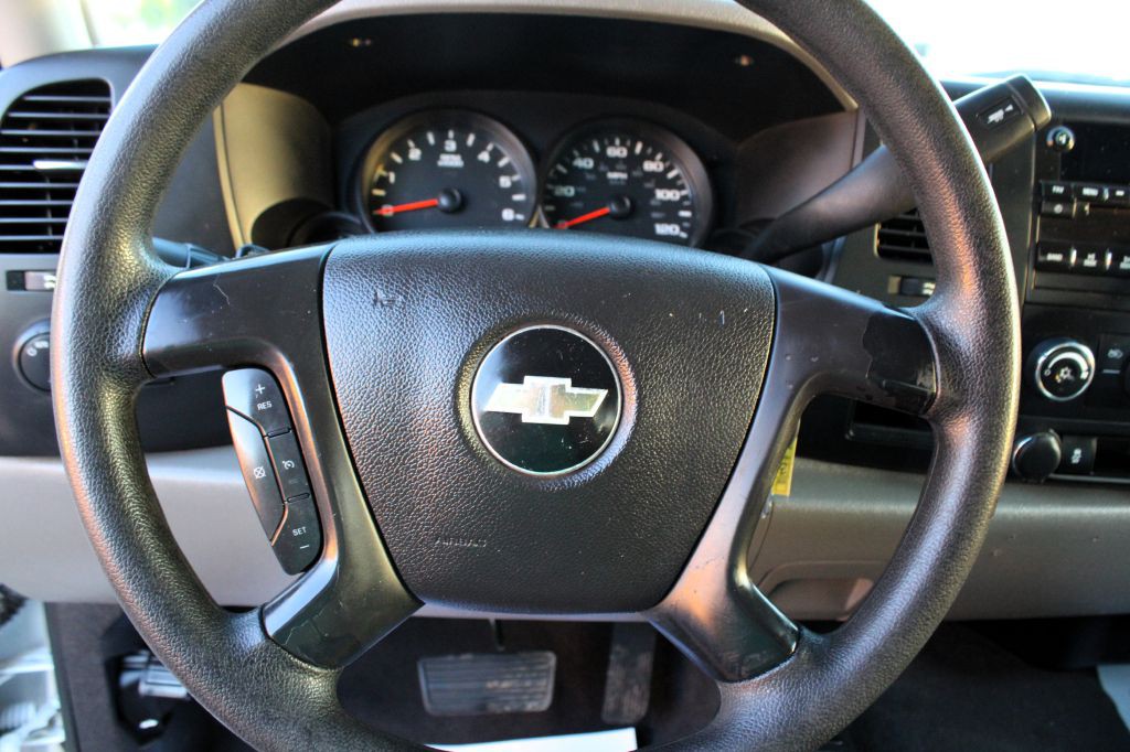 2013 Chevrolet Silverado 1500 Image 10