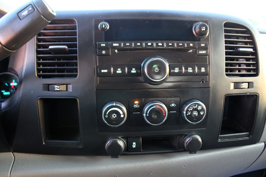 2013 Chevrolet Silverado 1500 Image 12