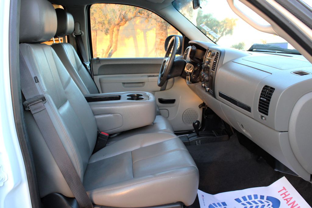 2013 Chevrolet Silverado 1500 Image 17