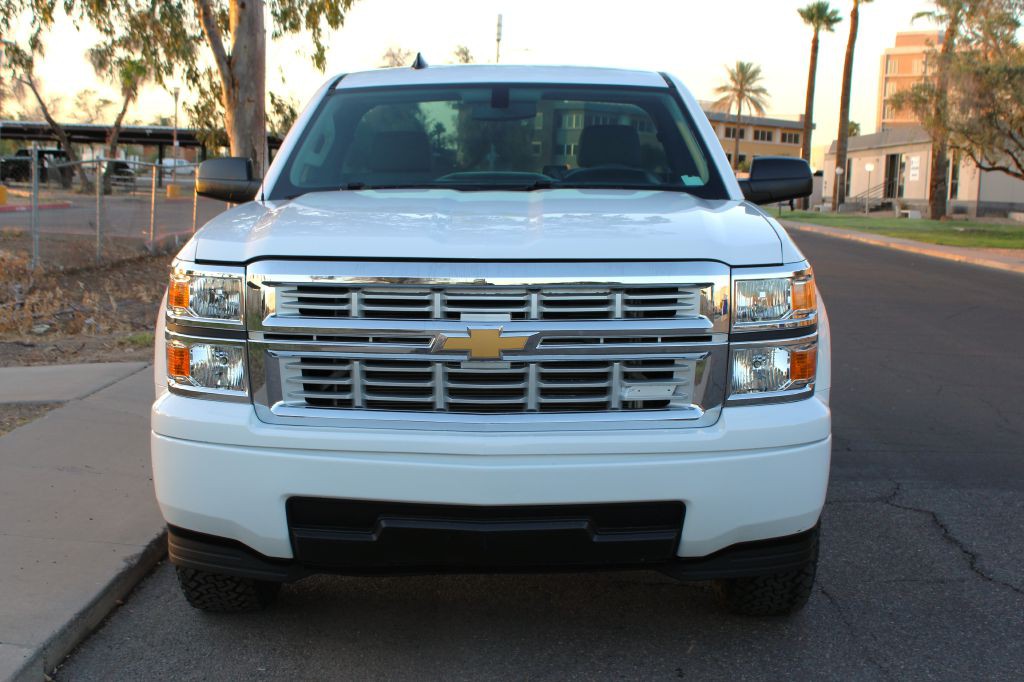 2015 Chevrolet Silverado 1500 Image 2