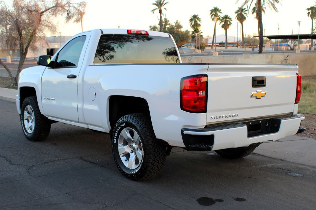2015 Chevrolet Silverado 1500 Image 4