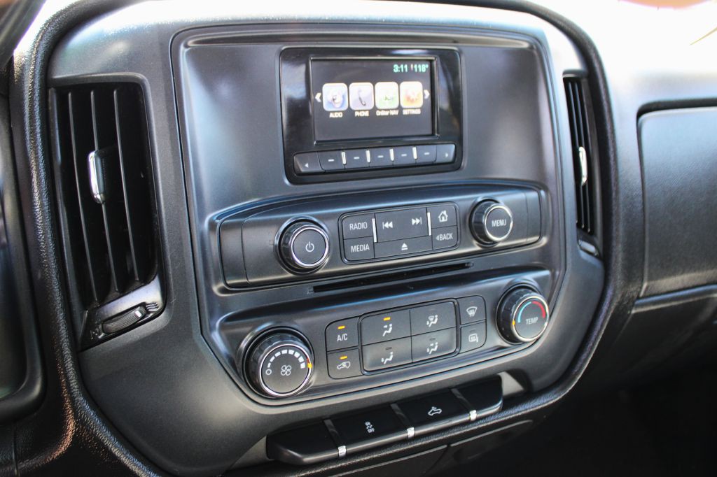 2015 Chevrolet Silverado 1500 Image 12