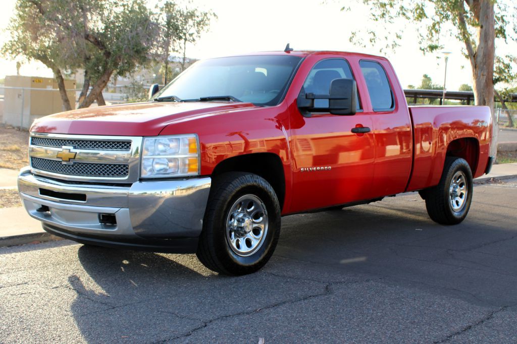 2013 Chevrolet Silverado 1500 Image 3