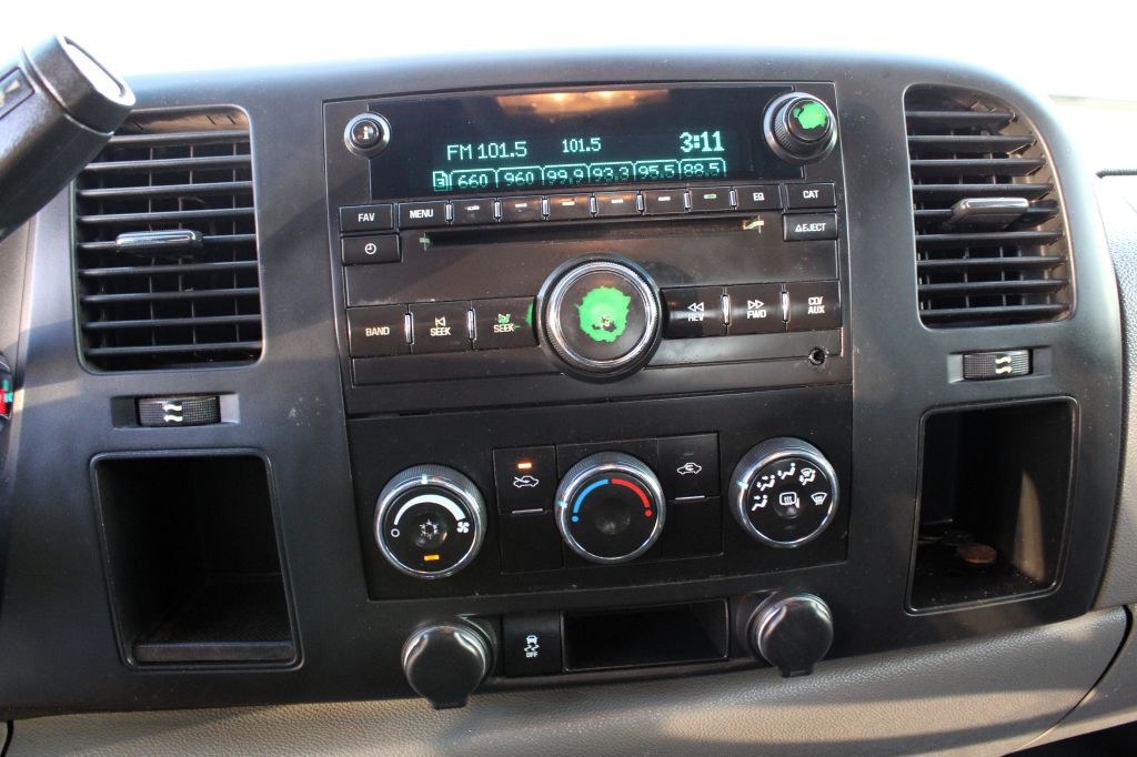 2013 Chevrolet Silverado 1500 Image 12