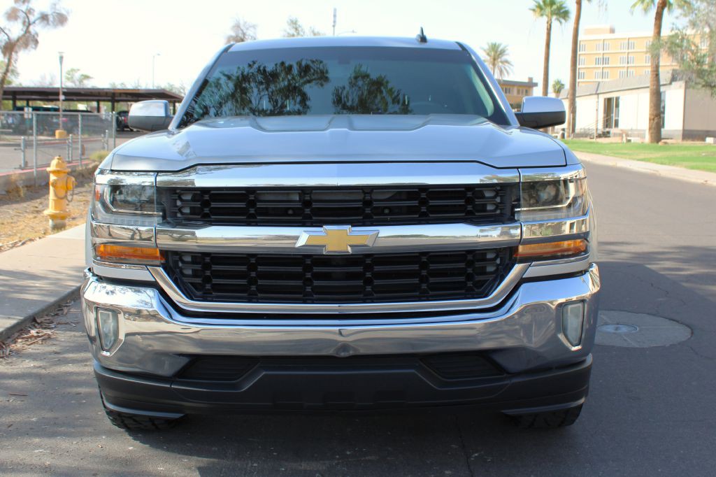 2017 Chevrolet Silverado 1500 Image 2