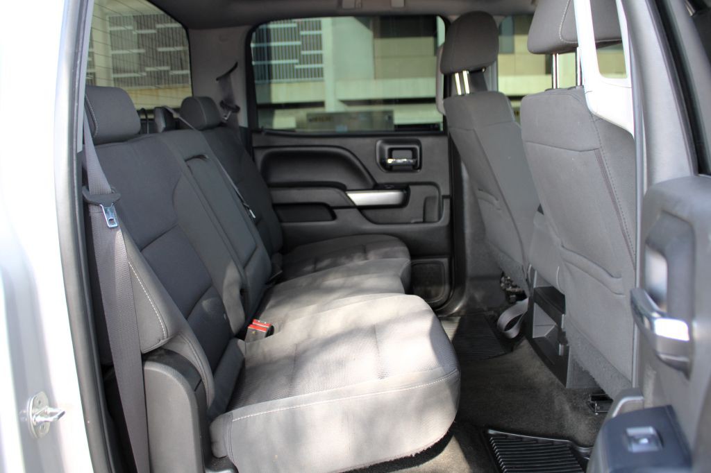 2017 Chevrolet Silverado 1500 Image 18