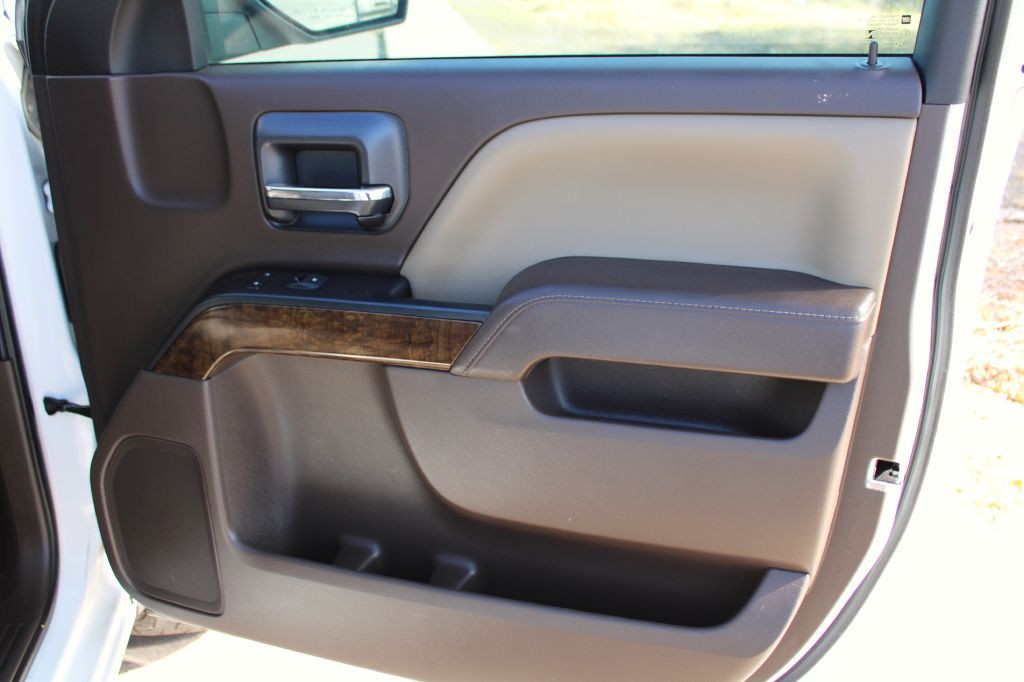 2018 Chevrolet Silverado 1500 Image 18