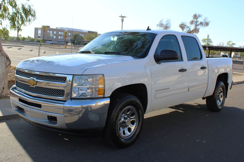 2012 Chevrolet Silverado 1500 Image 3